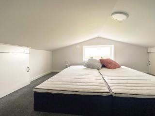 4 person holiday home in FÄRJESTADEN - 2