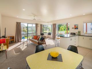 Sunlight Bach - Whitianga Holiday Home - Whitianga - 6