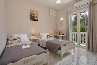 Antigoni's Family House! - 5