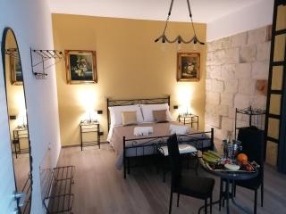 B&B 36 Passi dal mare 2.0 - Trapani - 0