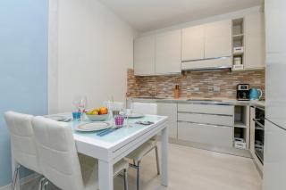 My Desenzano Holiday Apartment - 3