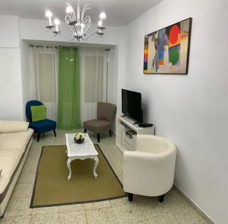 Delightful 3 bedroom Apartment with Terrace E1EV - 9