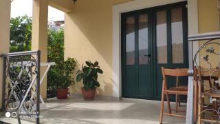 Gloria Apartments - 8