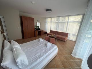 Hotel ECO Palace - 3