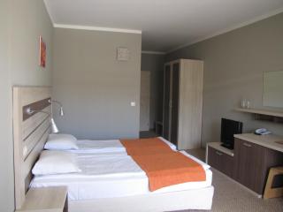 Blue Orange Beach Resort - 2