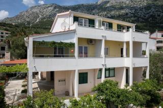 Apartments by the sea Igrane, Makarska - 18069 - 2
