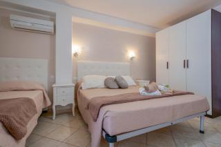 Casa Nostra - Pula - 2