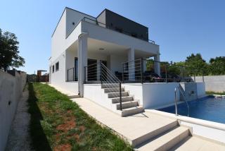 Villa Tara, 4 bedroom Villa with heated pool - Medulin - 1