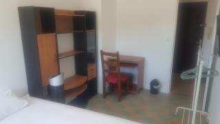 NEW CHEAP PRIVATE ROOM, KITCHEN , OVERWIEUW sea,TRAM on spot, 12 minutes from nice train station with tram , beach in 17 min tram , CHAMBRE PRIVÉE pas cher, cuisine équipée , tram sur place, APERÇU mer, 12 min de la gare de Nice avec le tram, 17 min plage - 9
