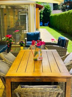 Alpine Escape Holiday Home with Mountain View - Garmisch-Partenkirchen - 5