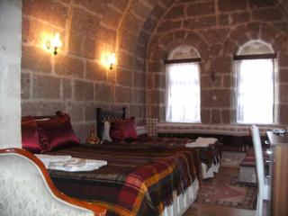 Osmanoglu Hotel - Guzelyurt - 8