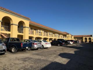 Cali Inn - Carson - 5