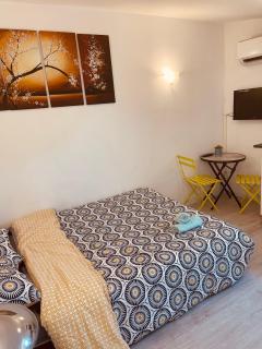 Studio avec grande piscine privative - 2