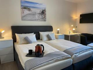 Hotel Ammerländer Stuben - Varel - 3