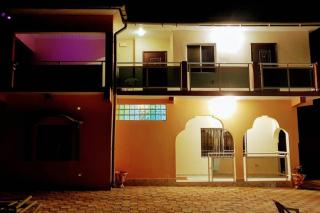 The Charming Bristolian Holiday Home - Brusubi - 9