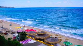 Aurora apartments on the beach - 2