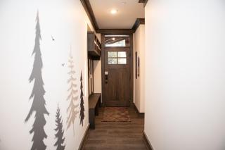 The Seasons 1818 condo - 4