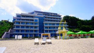 Aurora apartments on the beach - 1