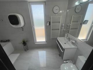 DreamView Mamaia SummerApt - 8