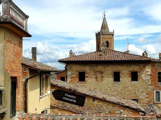 Mansarda con solarium panoramico su centro storico di Sarteano vicino alle famose terme della Val d'Orcia - 4