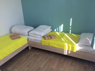 KbH-Karakol based Hostel - Karakol - 7