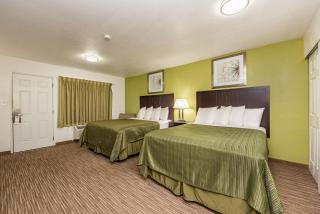 Sundowner Motel Sequim - 1