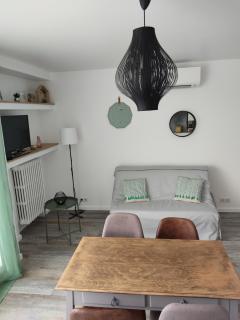 Appartement climatisé avec balcon,wifi, proche remparts - Avignon - 1