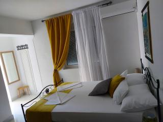 Apartmani VERONA - Bijela - 2