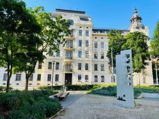 ZAROHEM 2 bedrooms APARTMENT in center with balcony - 0