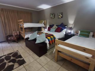 Harties Honeymoon suite Mountain side - Hartbeespoort dam - 9
