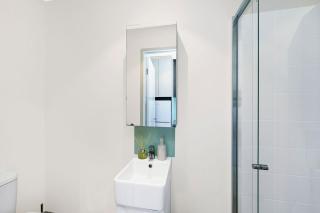 Scape Atira Merivale, Brisbane - 6