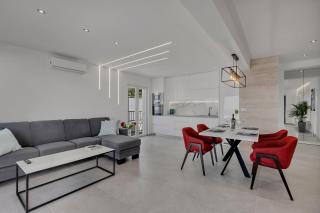 Villa Pejic NEW, PENTHOUSE - Podgora - 1