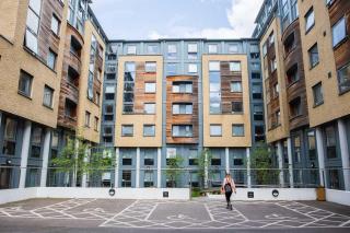 Modern Studios and Private Bedrooms with Shared Kitchen at Chapter Islington in London For Students Only - London - 0