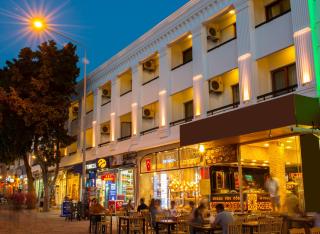 Cesurlar Hotel - Çeşme - 8