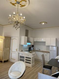 Studio du Maire Maison de L'Église du Couvent - Narbonne - 4