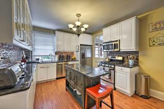 Striking Cape May Getaway, Steps From the Beach! - Cape May - 1