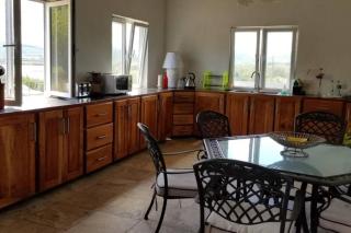 Spacious Apartment in Quiet Neighborhood nr Airport and Beach - 2