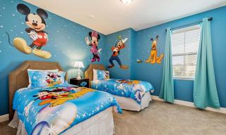 Spacious 10 Bdrm House with Private Pool and Spa at Encore - Orlando - 0