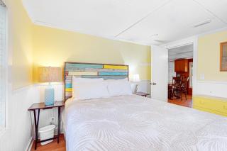 Cozy Corner - Folly Beach - 1