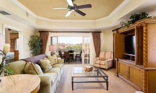 Spacious 3 Bdrm Condo with Balcony and Golf Views at Reunion - Kissimmee - 0