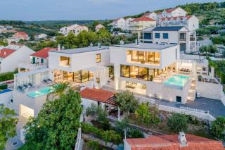 Luxury Villa Complex - 5