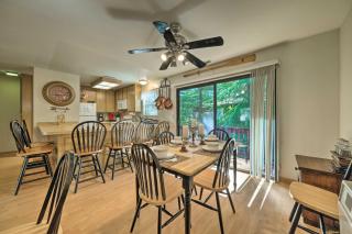 Pine Mountain Lake Haven with Spacious Deck! - Groveland - 4