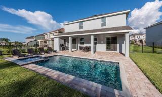 Stylish Sleek 9 Bdrm Home with Full Kitchen at Encore - Orlando - 0