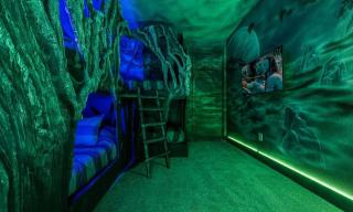 Stylish 6 Bdrm Villa with Unreal Themed Bedroom at Reunion - Kissimmee - 0
