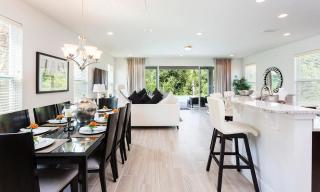 Stylish 5 Bdrm Home with Themed Bedroom at Reunion - Kissimmee - 2