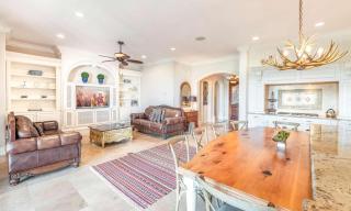 Traditional 5 Bdrm Home with Open Concept Kitchen at Reunion - 2