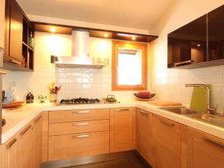 Chalet 8 pers, 3 ch + mezzanine, au pied des pistes, WIFI, PARKING - FR-1-572-33 - Les Carroz-d'Araches - 6