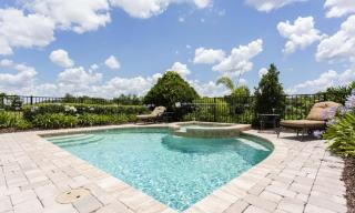 Radiant 4 Bdrm Retreat with Golf Course Views at Reunion - Kissimmee - 0