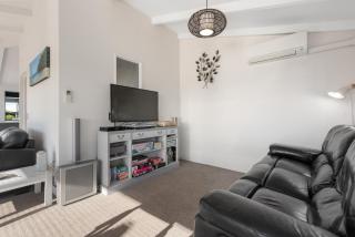 The Blue Beach House - 1