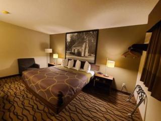 Super 8 by Wyndham Bedford - Bedford - 5
